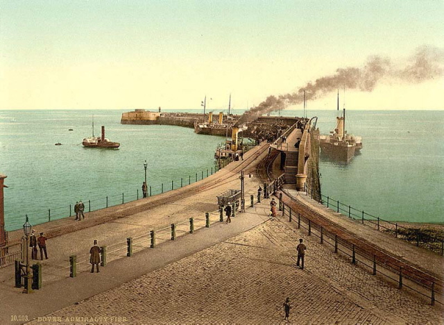 Admiralty Pier (1890)